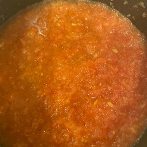 いろんな料理に♪生トマトで作る簡単本格トマトソース